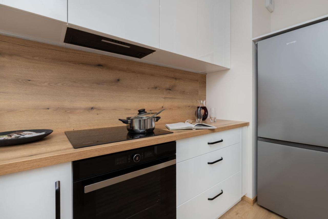 Bright & Stylish Apartment With Balcony 1,5 Km To Gdansk Main City By Noclegi Renters Екстериор снимка