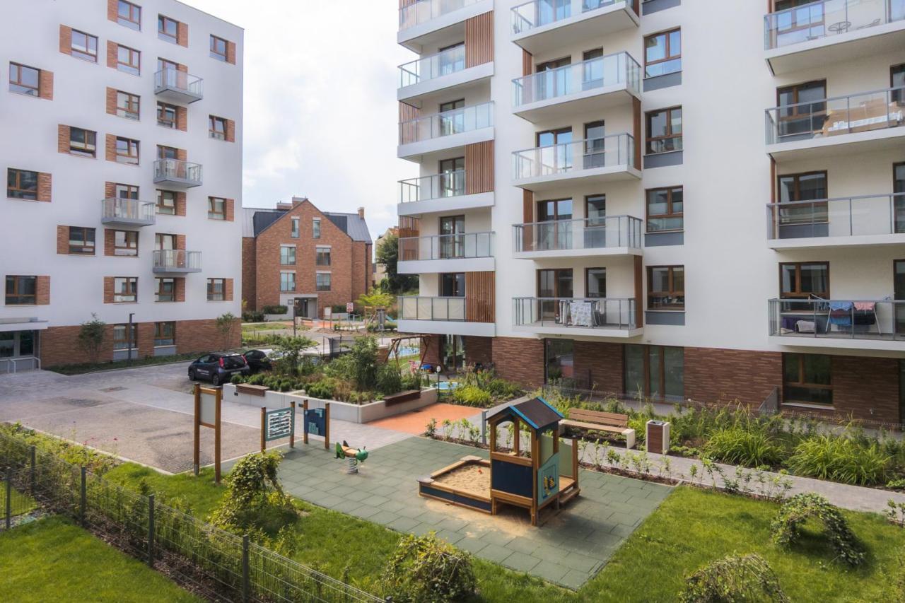 Bright & Stylish Apartment With Balcony 1,5 Km To Gdansk Main City By Noclegi Renters Екстериор снимка